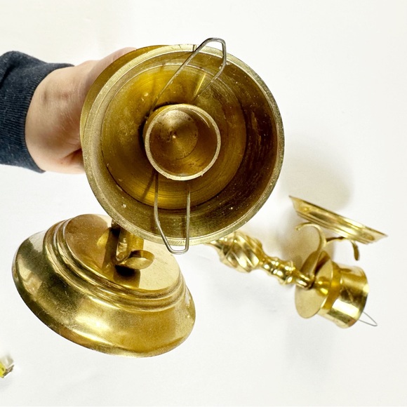 Vtg Solid Brass Wall Sconces Candleholders Hollywood Regency Style Pair - Picture 8 of 14